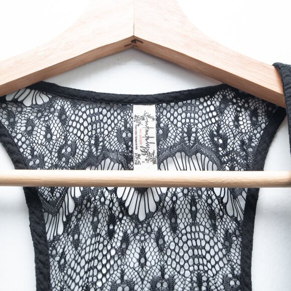 Free People V Neck Black Lace Sleeveless Top - Picture 3 of 8